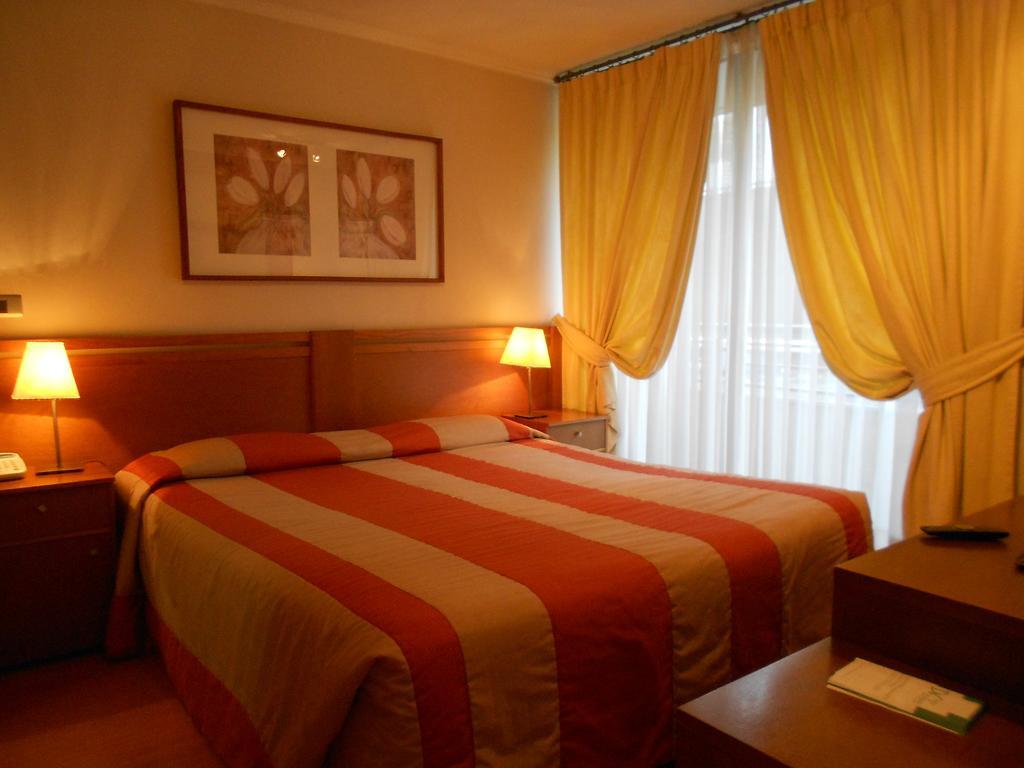 Andes Suites Santiago Eksteriør bilde